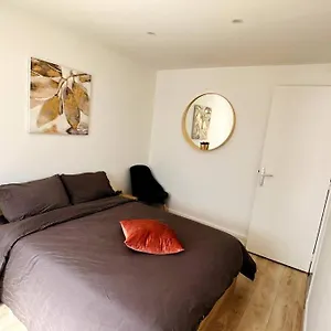 appartement-3-chambres-parking-7.hotels-rhonealpes.com/
